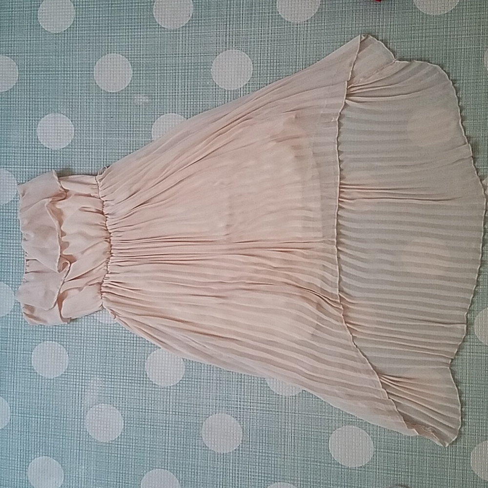 Gorgeous pleated chiffon dress